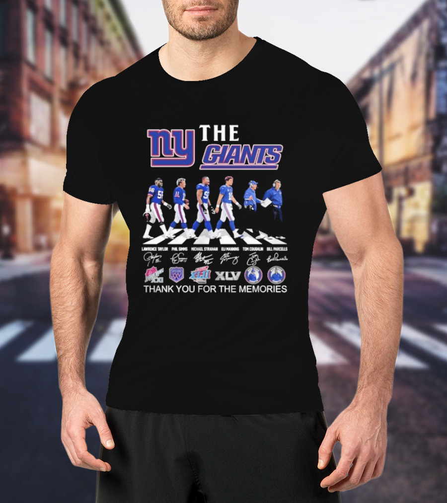 The New York Giants Thank You For The Memories Road Abbey Signatures T-Shirt