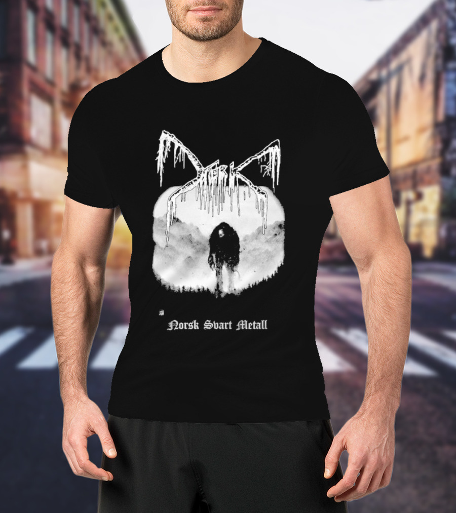 Mork Norsk Sbart Metal Skull Bat T-Shirt