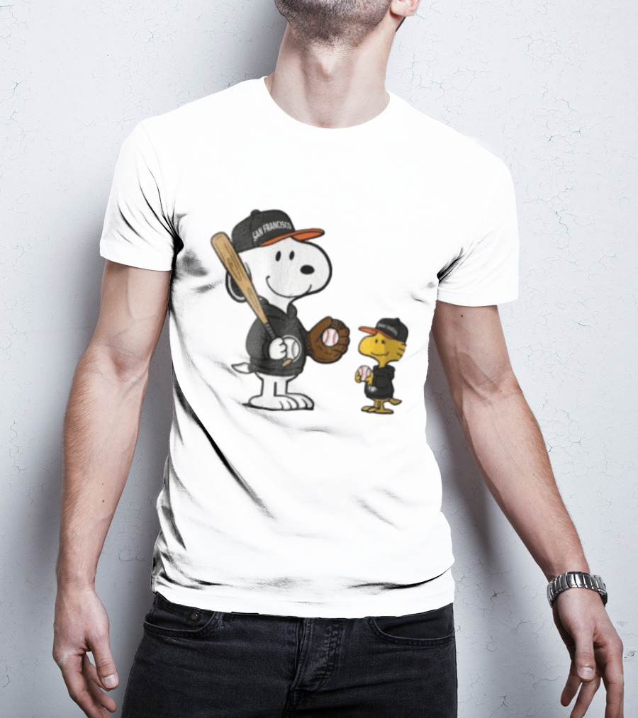 San Francisco Giants Snoopy Woodstock Baseball Caps Peanuts Characters T-Shirt
