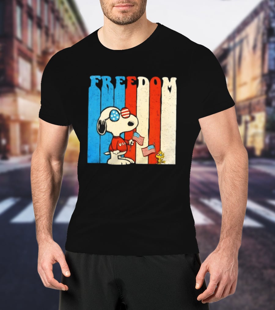 Freedom Snoopy Woodstock Peanuts USA 250th Anniversary Patriotic Celebration T-Shirt