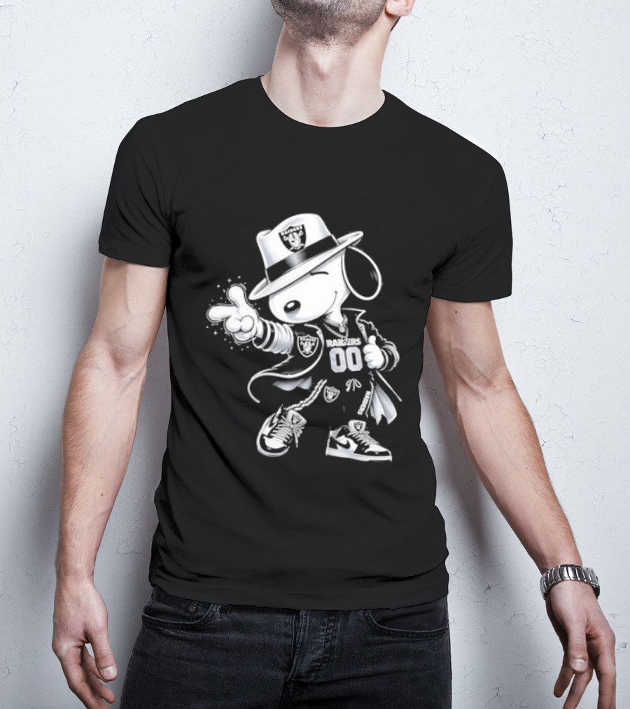 Snoopy X Las Vegas Raiders 00 Football Character With Team Symbol In White T-Shirt