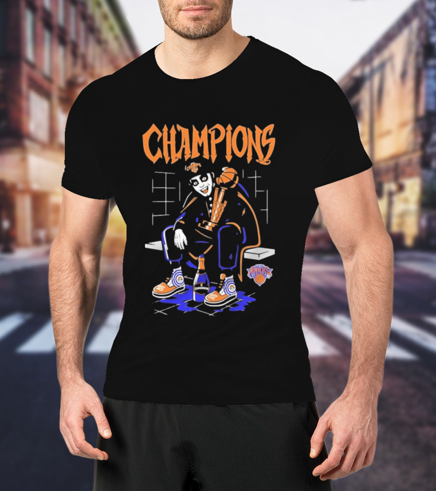 New York Knicks Evil Clown Winning Trophy And Champagne T-Shirt