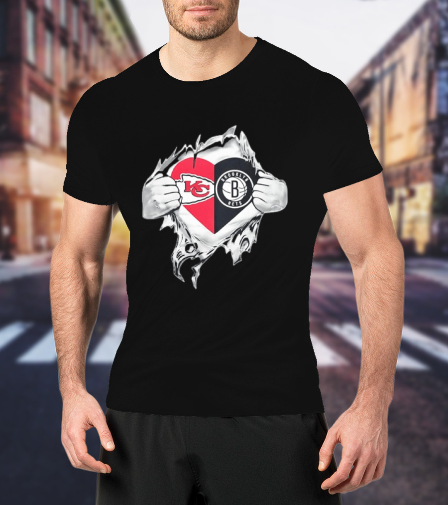 Kansas City Chiefs Brooklyn Nets Torn Heart Fan T-Shirt