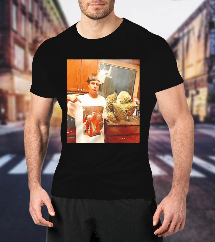 Oliver Tree Cannabis Oversized Buds And With Smoking Image T-Shirt