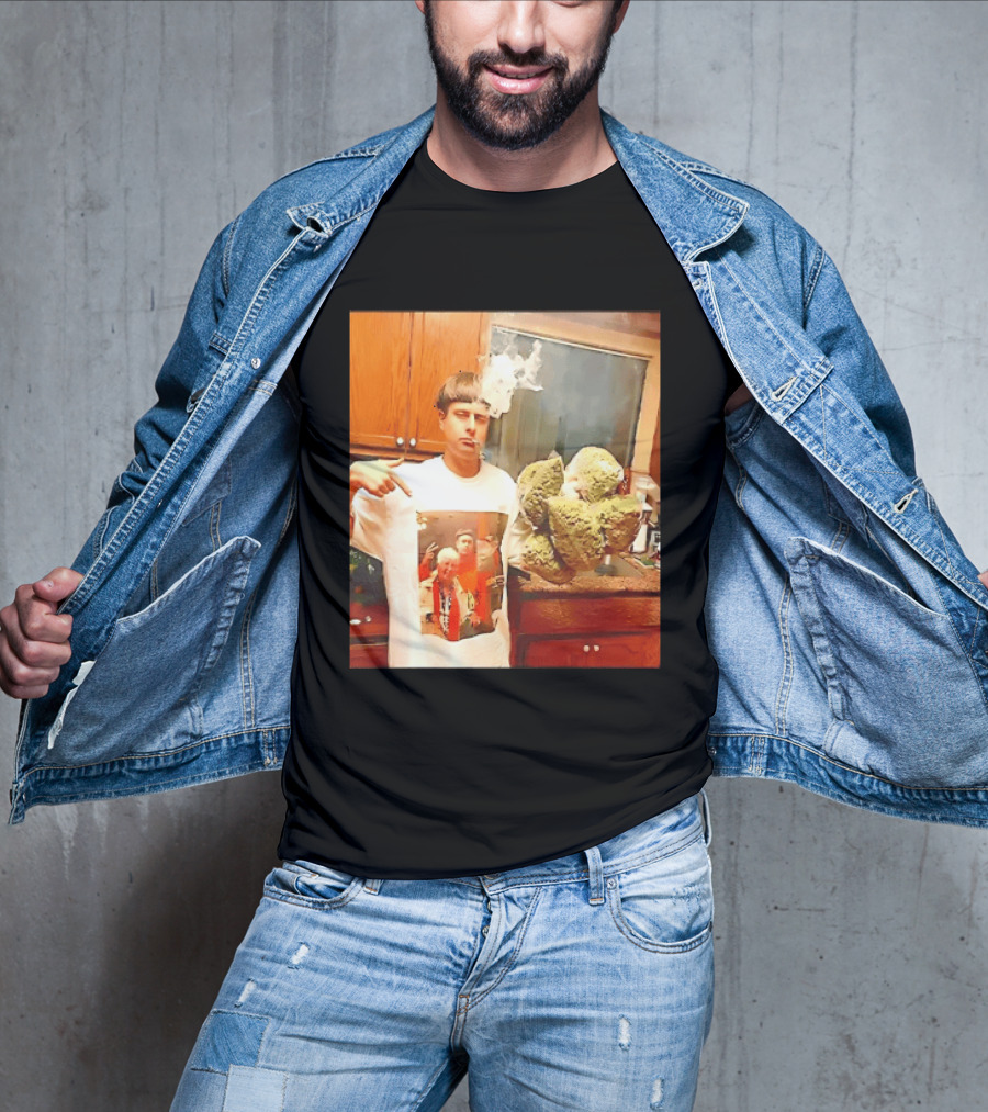 Oliver Tree Cannabis Oversized Buds And With Smoking Image T-Shirt