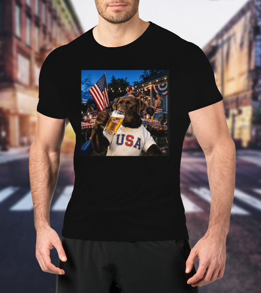 USA Chocolate Lab Drinking Beer American Flag 4th Of July Dog T-Shirt