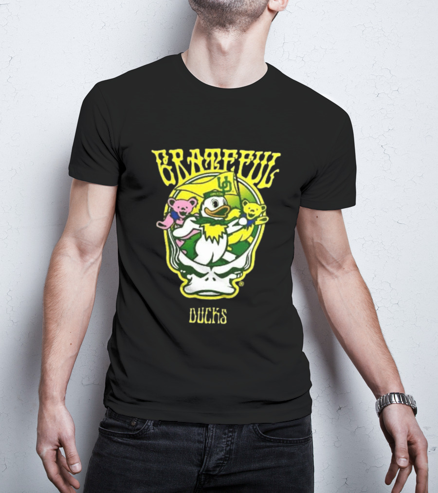 GratefulDucks Oregon Ducks 2025 Football Team Collaboration T-Shirt