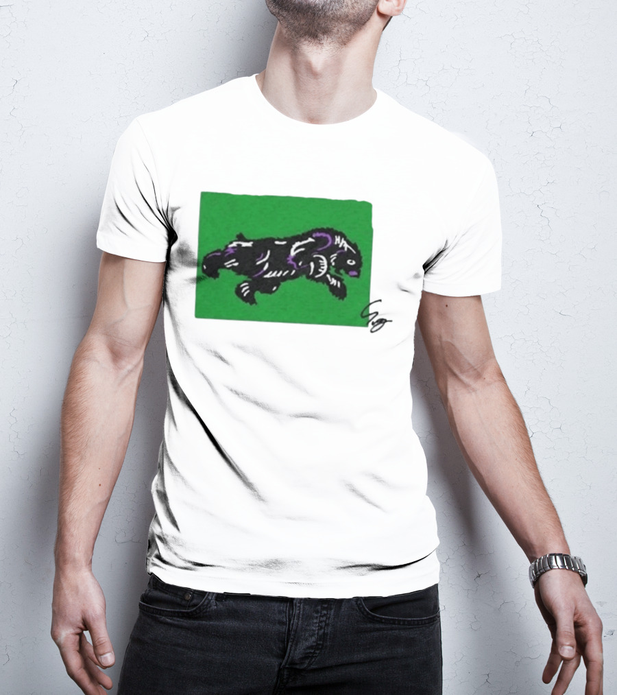 Mako Komuro 2026 Black And Purple Bear On Green T-Shirt