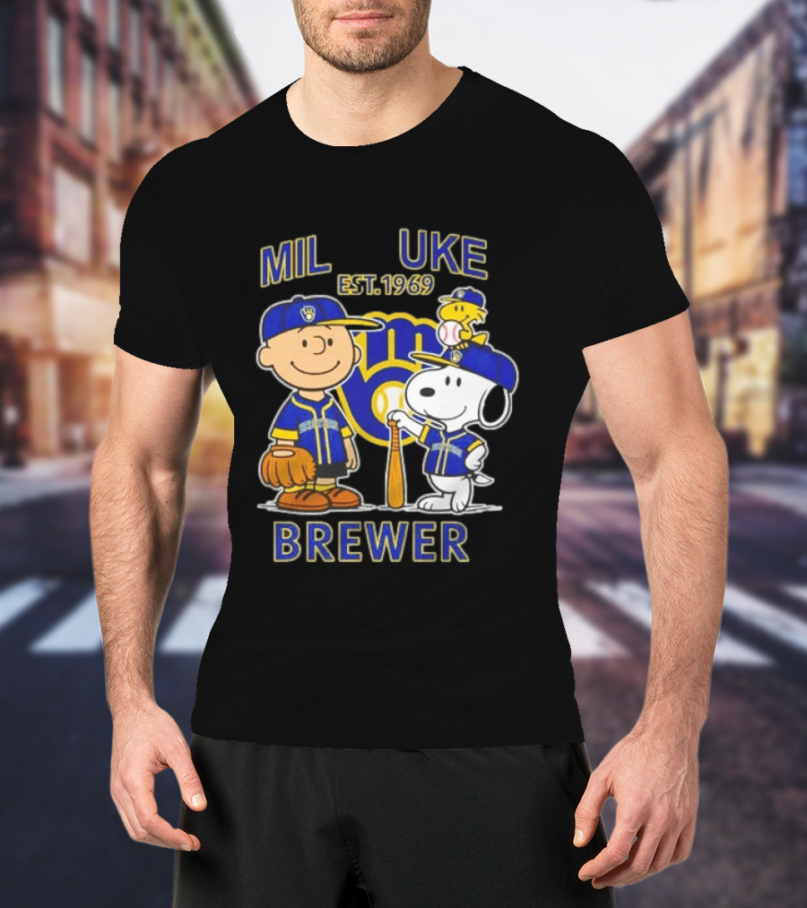 Charlie Brown Snoopy Brewers Milwaukee Est 1969 Baseball T-Shirt