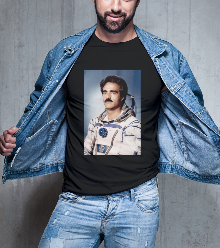 Abdul Ahad Momand Afghan Astronaut In Space Suit T-Shirt