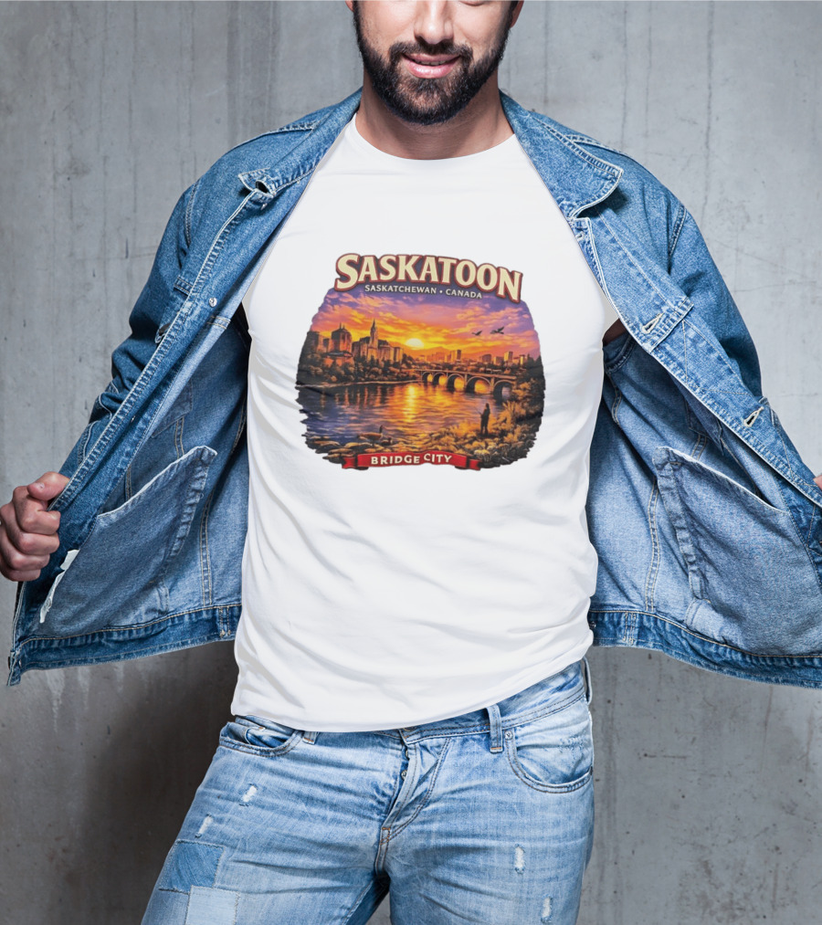Saskatoon Saskatchewan Canada Sunset Bridge City T-Shirt