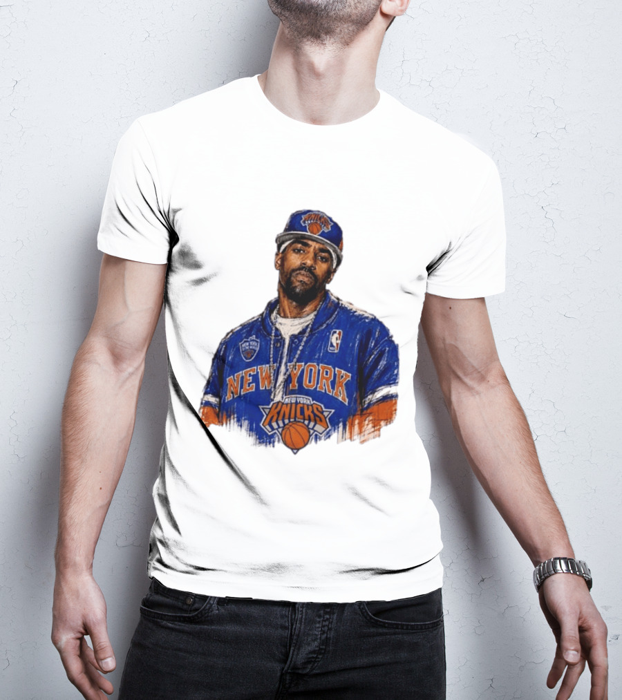 Kyrie Irving New York Knicks New Yorks Finest To The World Manhattan Knicks T-Shirt