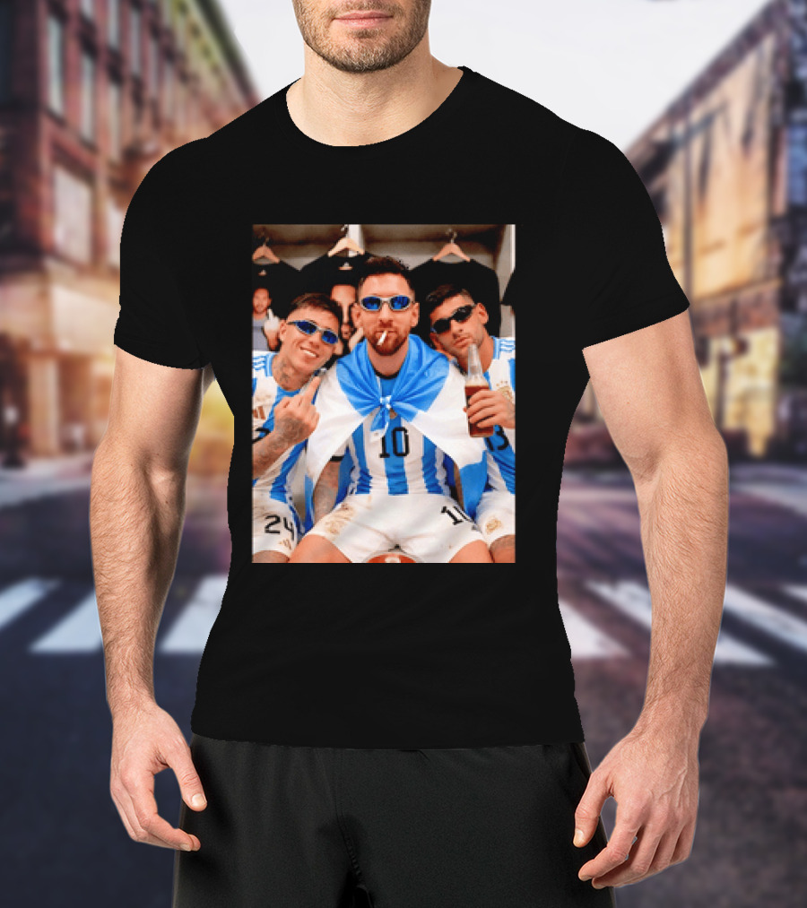 Argentina National Team Lionel Messi Enzo Fernandez Cristian Romero Celebration T-Shirt