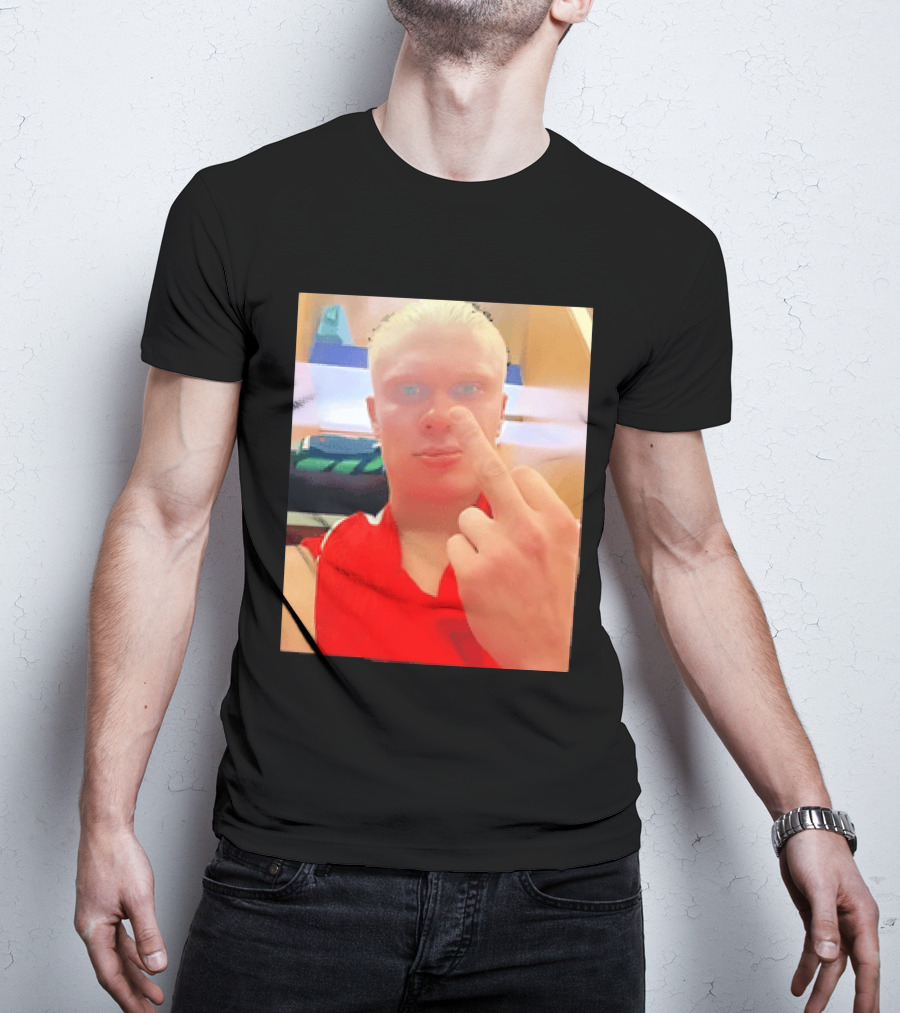 Norway Erling Haaland Middle Finger Selfie T-Shirt