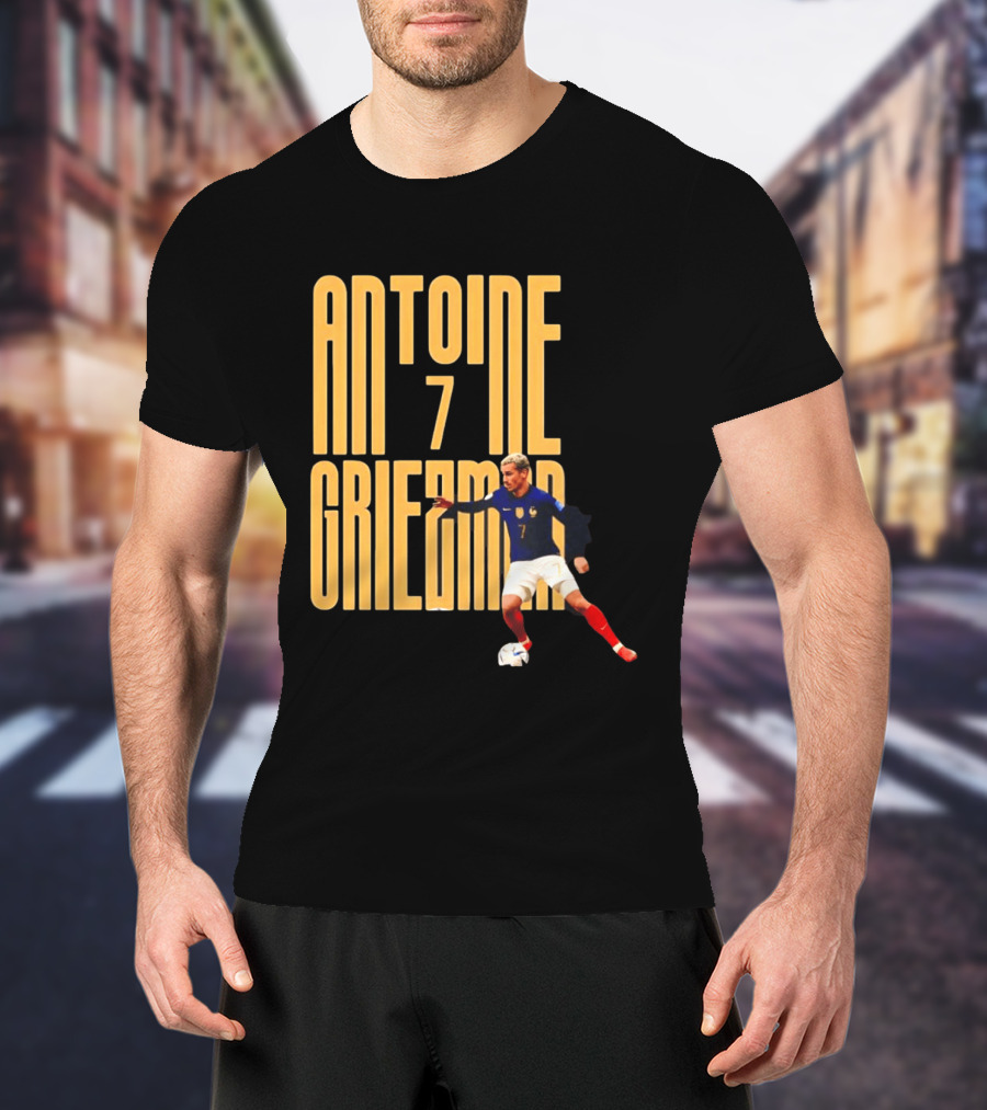 Antoine Griezmann 7 France Football Dribbling T-Shirt