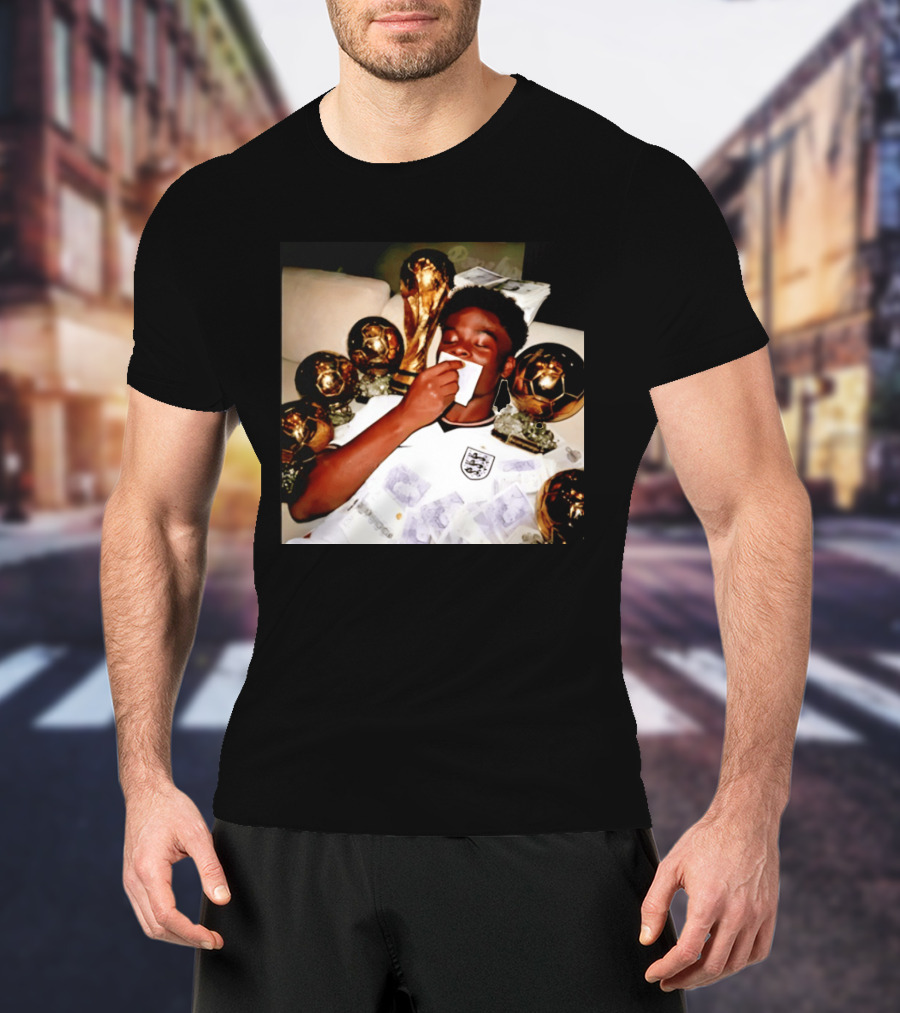 Bukayo Saka England National Team World Cup Trophies And Money T-Shirt