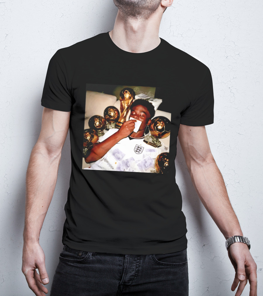 Bukayo Saka England National Team World Cup Trophies And Money T-Shirt