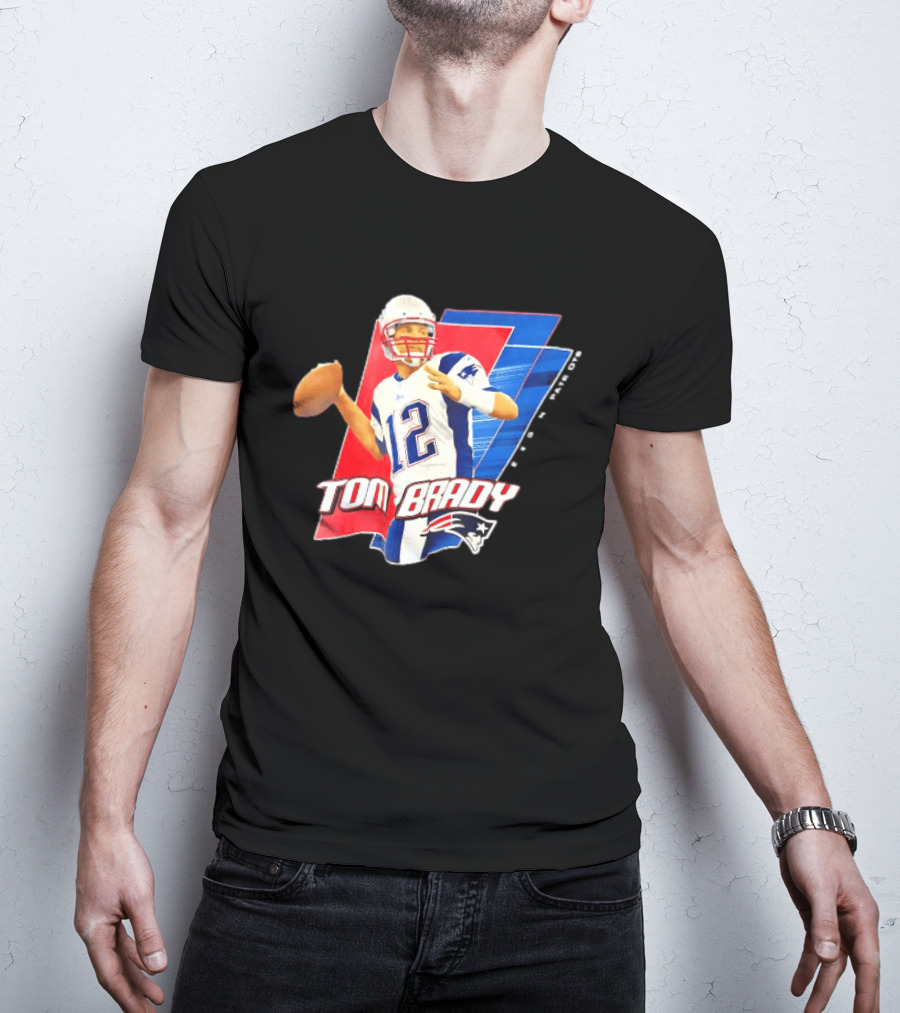 New England Patriots Tom Brady 12 Football Quarterback Iconic Action Pose T-Shirt