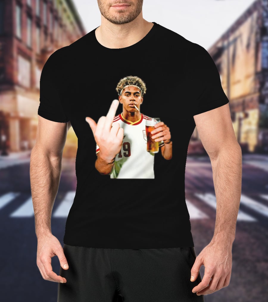 Lamine Yamal Spain National Team 19 Middle Finger And Beer T-Shirt