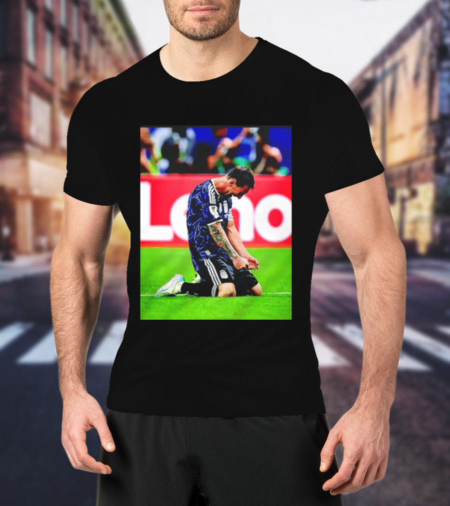 Argentina Football Icon Lionel Messi Kneels In Triumph National Team Victory T-Shirt