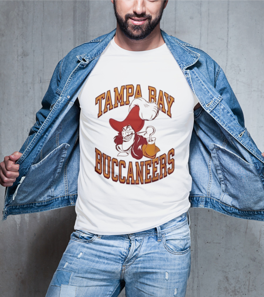 Captain Hook Tampa Bay Buccaneers Pirate T-Shirt