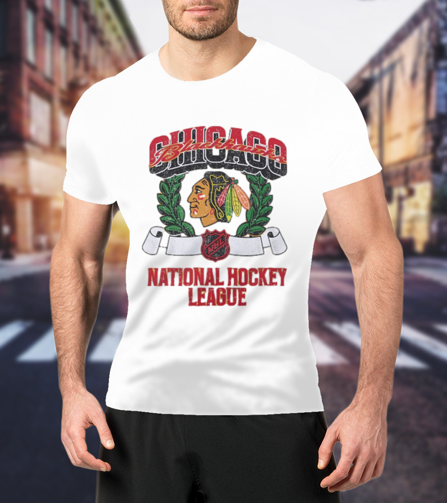 Chicago Blackhawks NHL Vintage Distressed Style National Hockey League T-Shirt