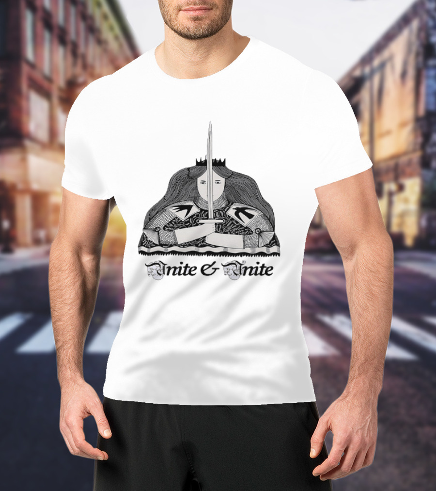 Unite And Unite Queen With Sword Medieval Armor Holding Blade T-Shirt