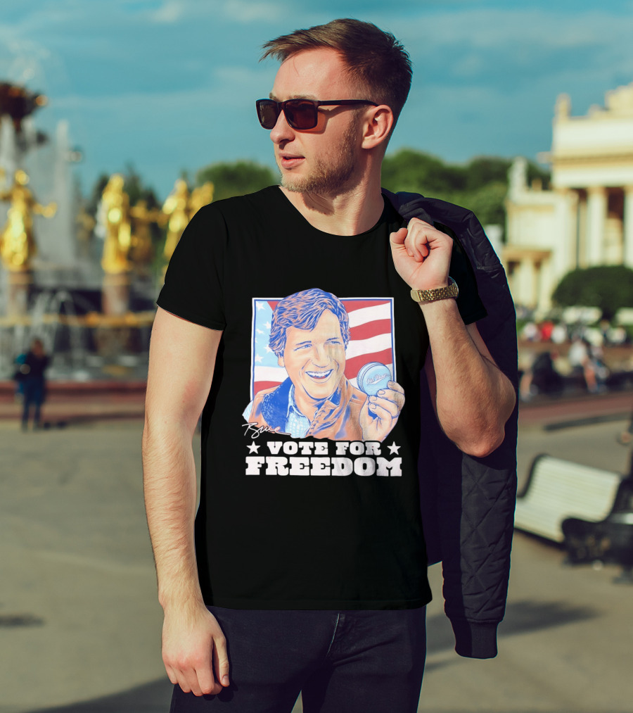 Tucker Carlson Old Row Vote For Freedom America Flag T-Shirt