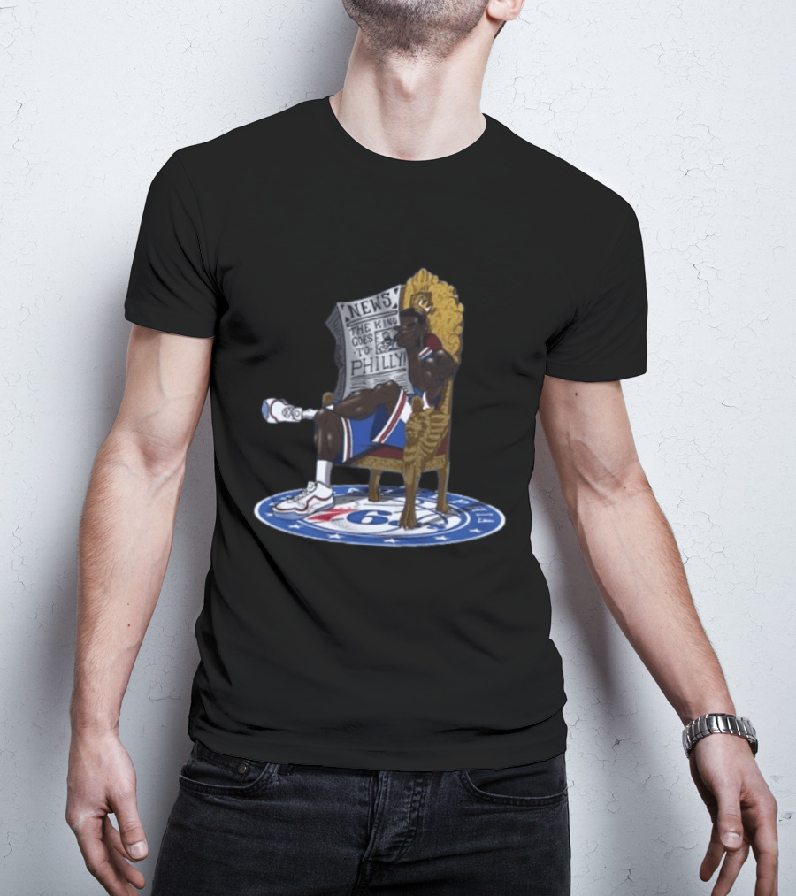 Philadelphia 76ers The King Goes To Philly News Throne T-Shirt