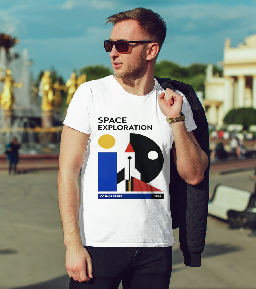 Space Exploration 1961 Cosmos Series Retro Geometric T-Shirt