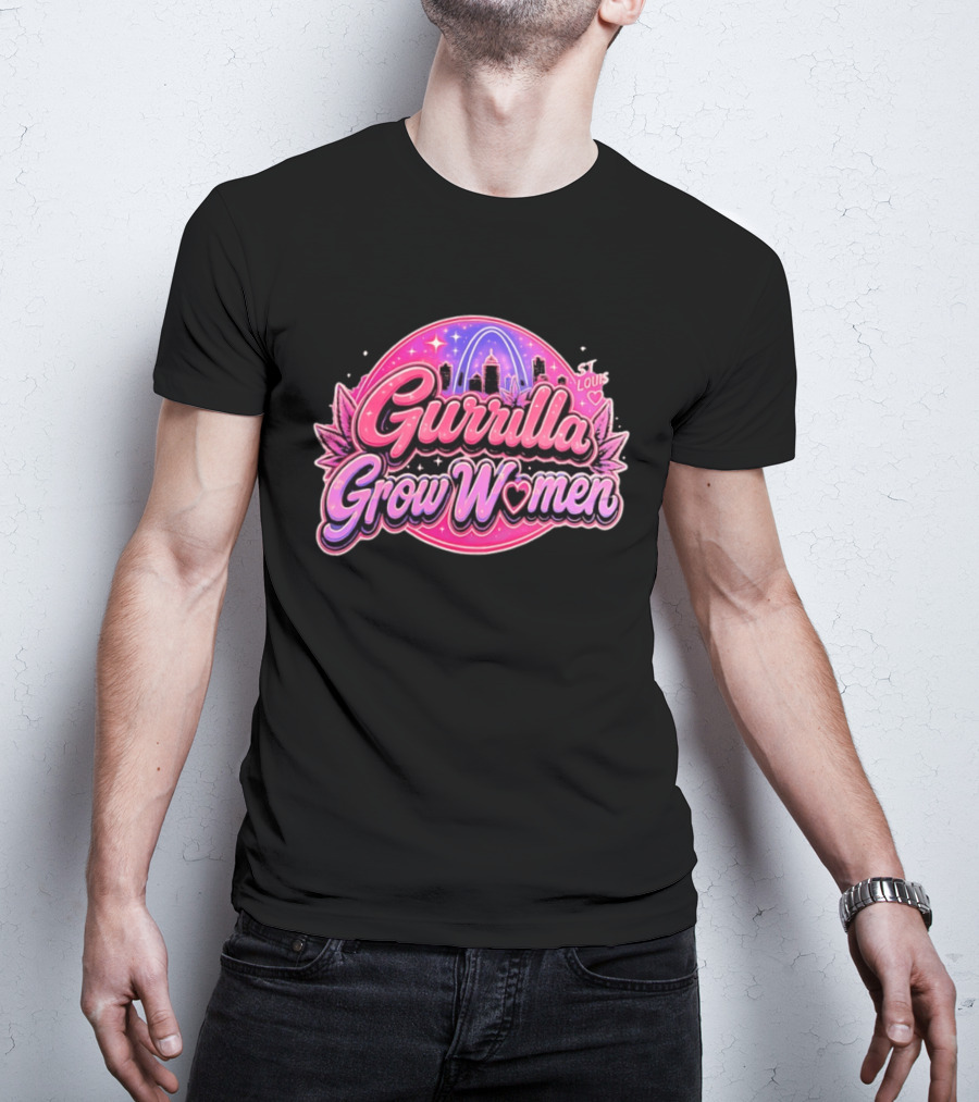 Gurrilla Grow Women St Louis Cannabis Cityscape Pink Sky Arch T-Shirt