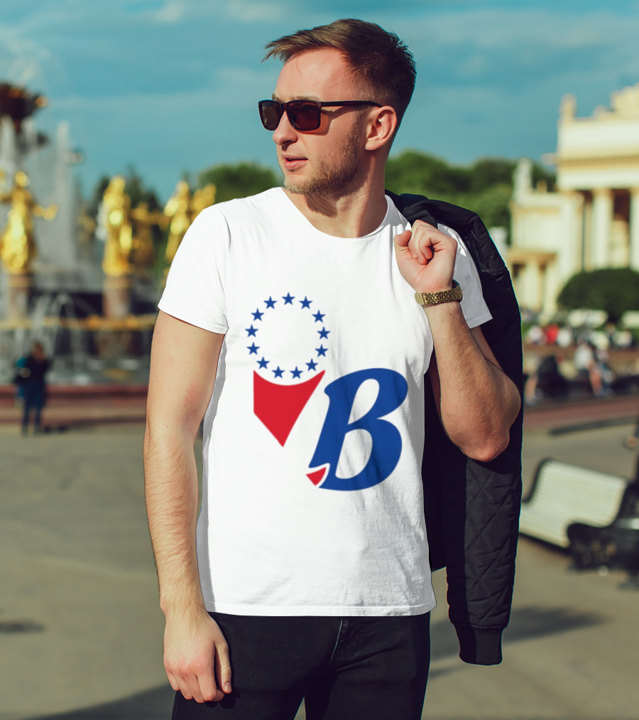 Chinatown Market Store Let Brotherly Love Philadelphia B Icon Circle Stars T-Shirt