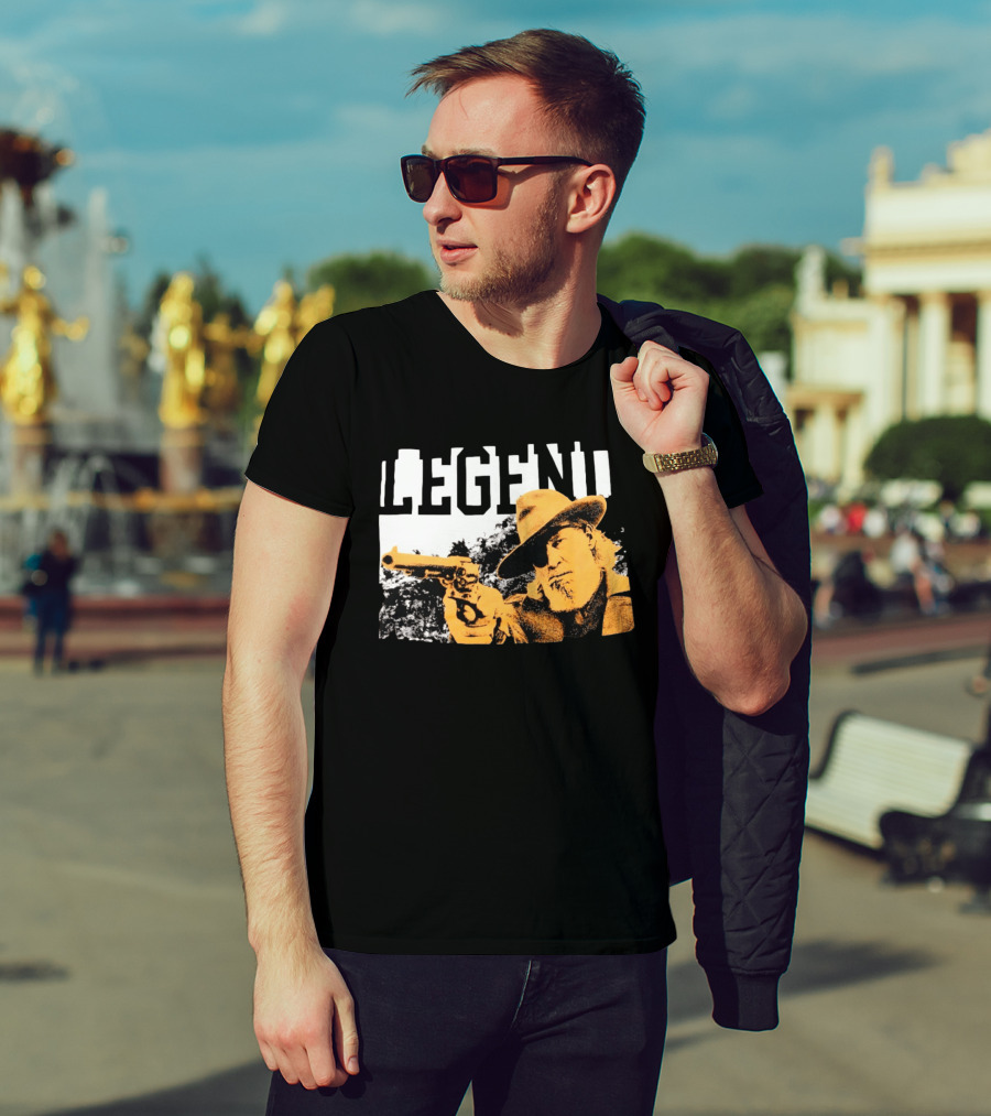 Legend Clint Eastwood Pointing Revolver T-Shirt