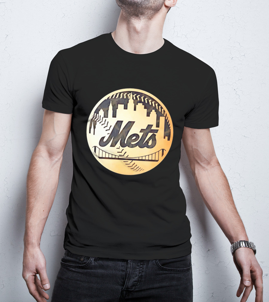 New York Mets Baseball Skyline Bridge MLB T-Shirt