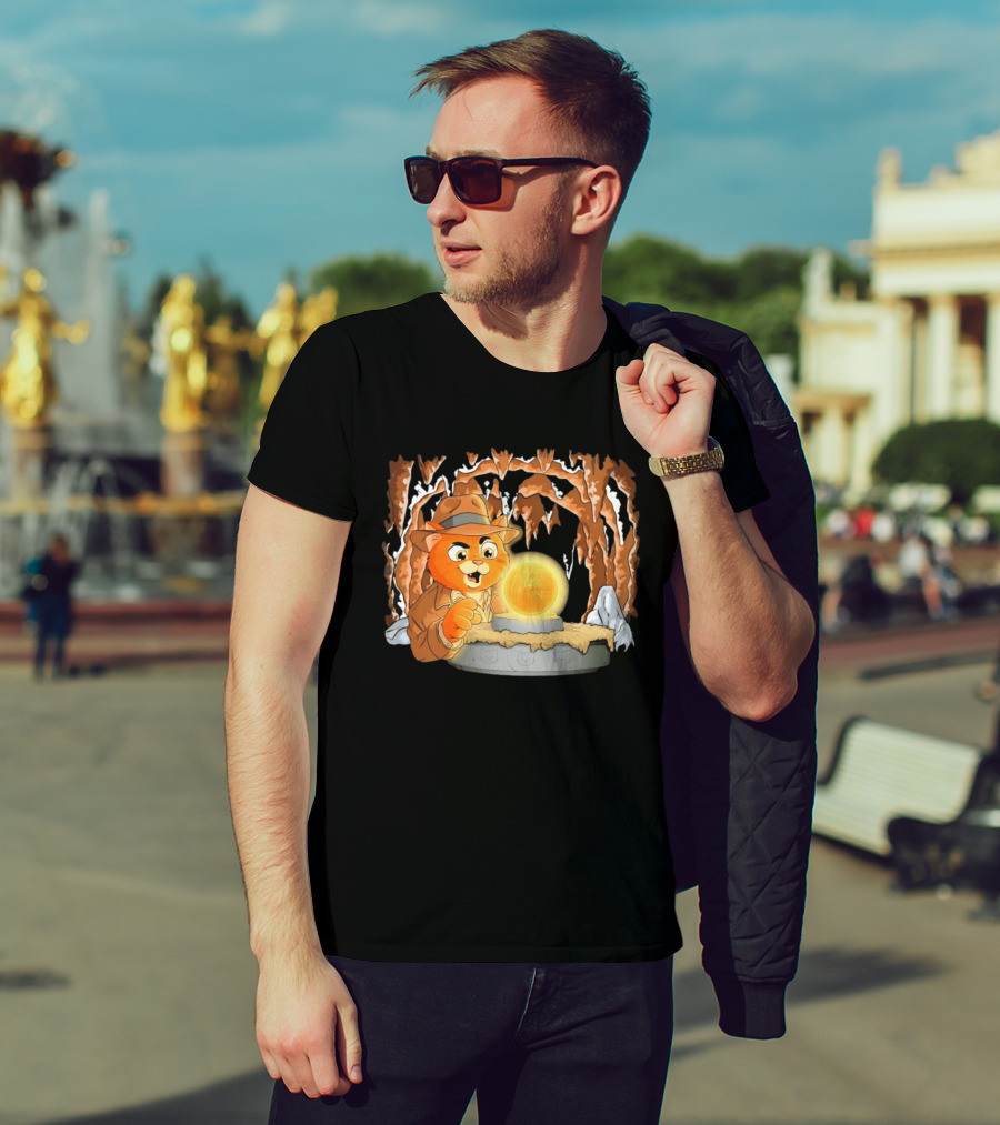 Raiders Of The Lost Yarn Cat Indiana Jones Golden Ball Relic Adventure T-Shirt