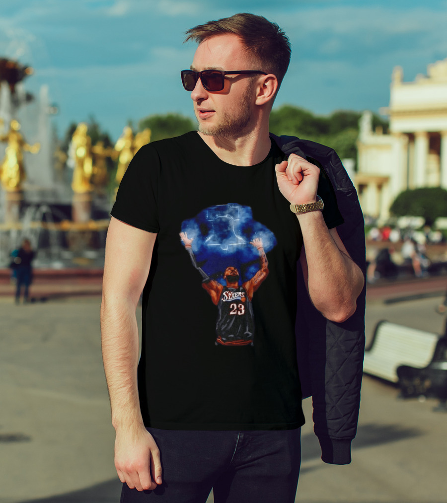 LeBron James Chalk Toss 23 Sixers Philadelphia Basketball 76ers Liberty Bell T-Shirt