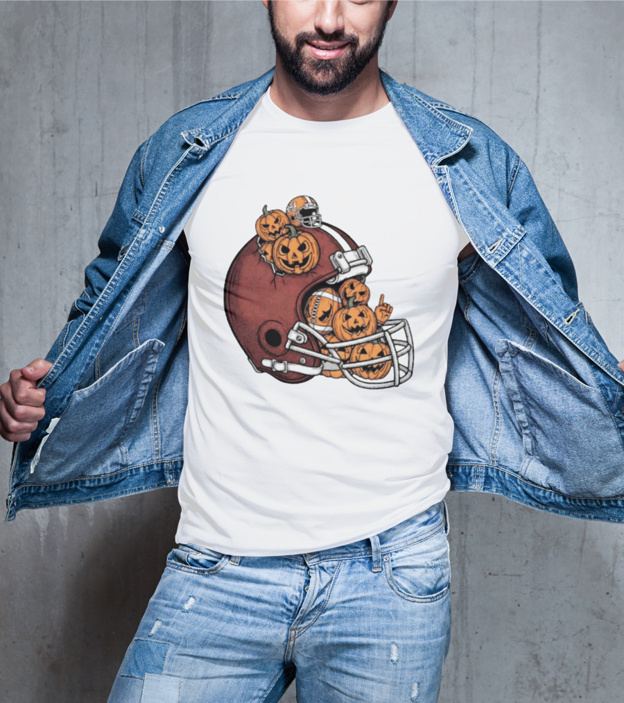 Cleveland Browns Halloween Pumpkin Football Helmet T-Shirt