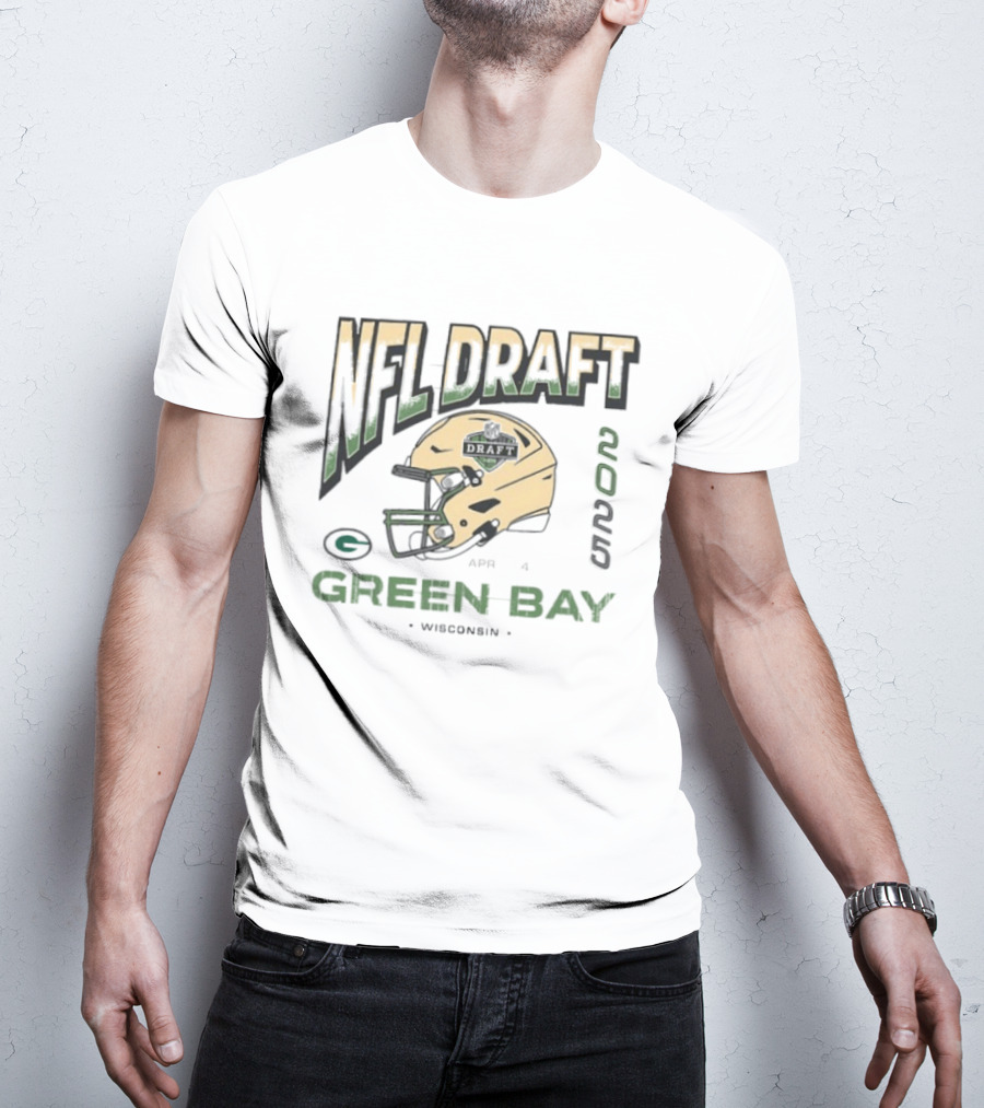 NFL Draft 2025 Green Bay APR 4 Wisconsin Packers Helmet T-Shirt