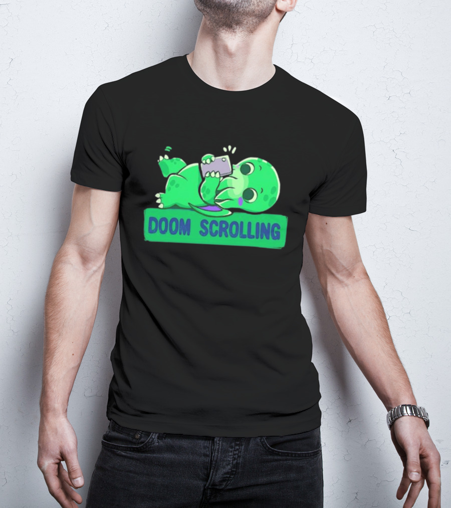 Doom Scrolling Cthulhu Lovecraft Monster With Smartphone T-Shirt