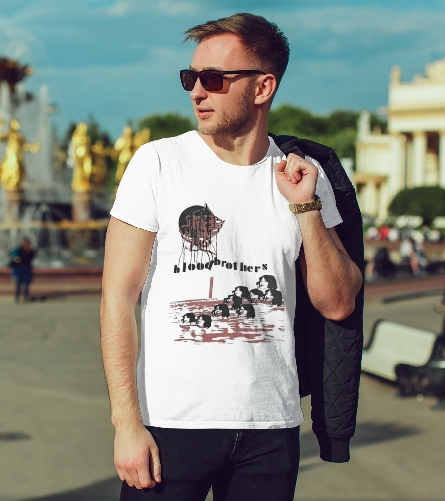 Blood Brothers Musical West End Willy Russell Dripping Red Moon T-Shirt