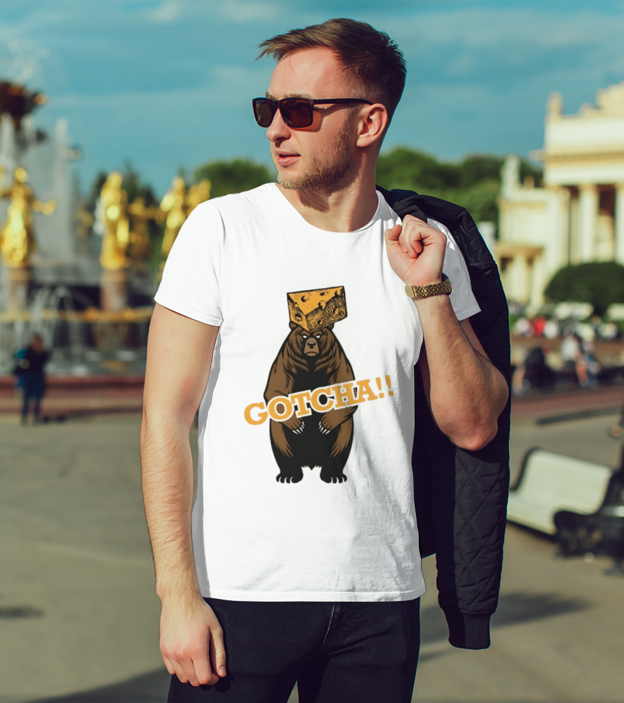 Bear Cheese Head Gotcha Green Bay Packers Fan T-Shirt