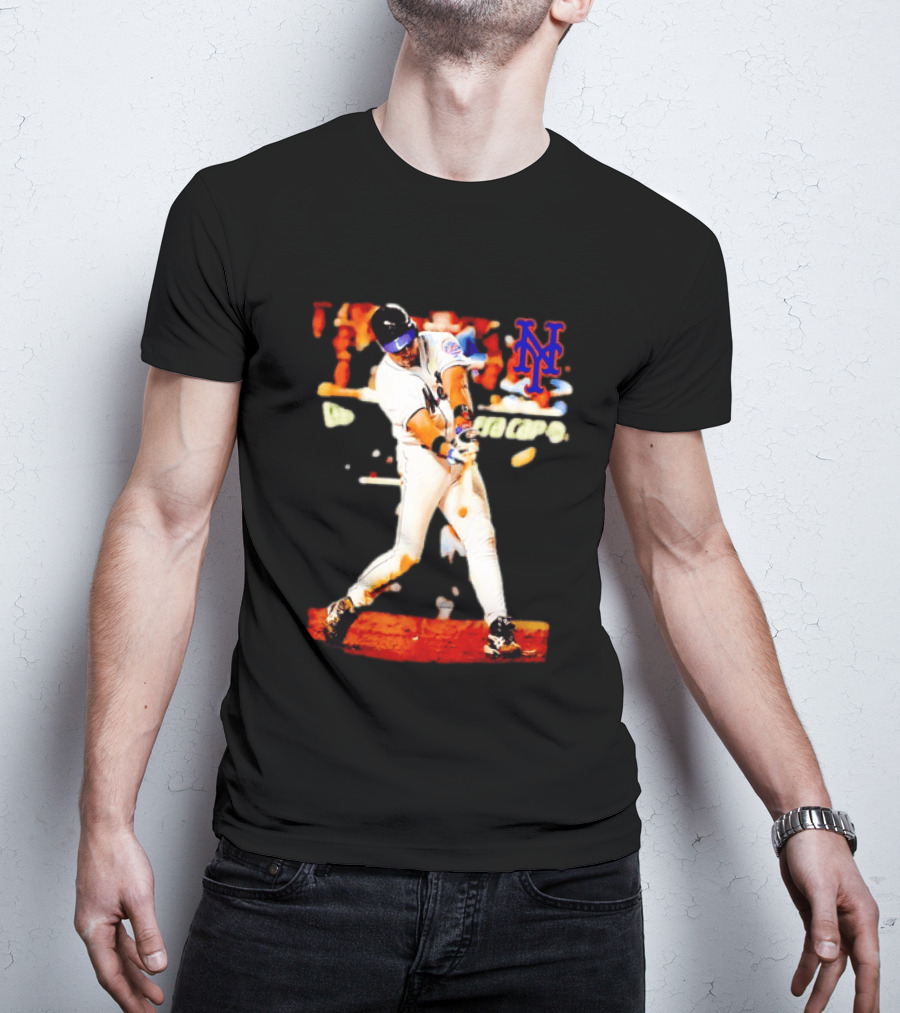 Mike Piazza New York Mets Batting Action MLB Player Swing T-Shirt