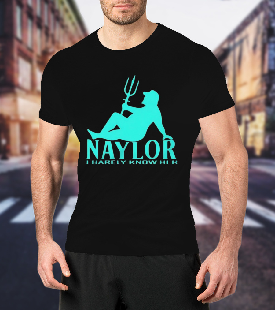 Naylor I Barely Know Her Mariners Trident Pose T-Shirt