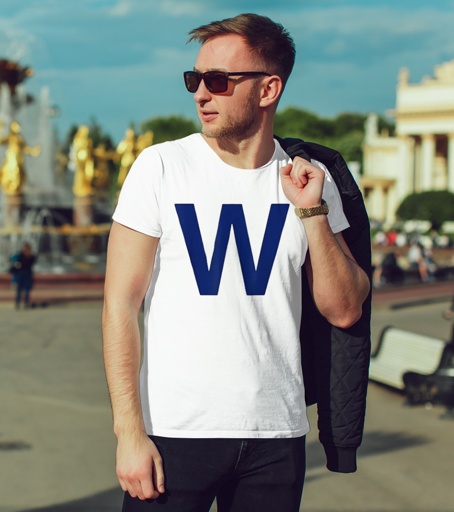 Chicago Cubs Blue W Baseball Team Victory T-Shirt