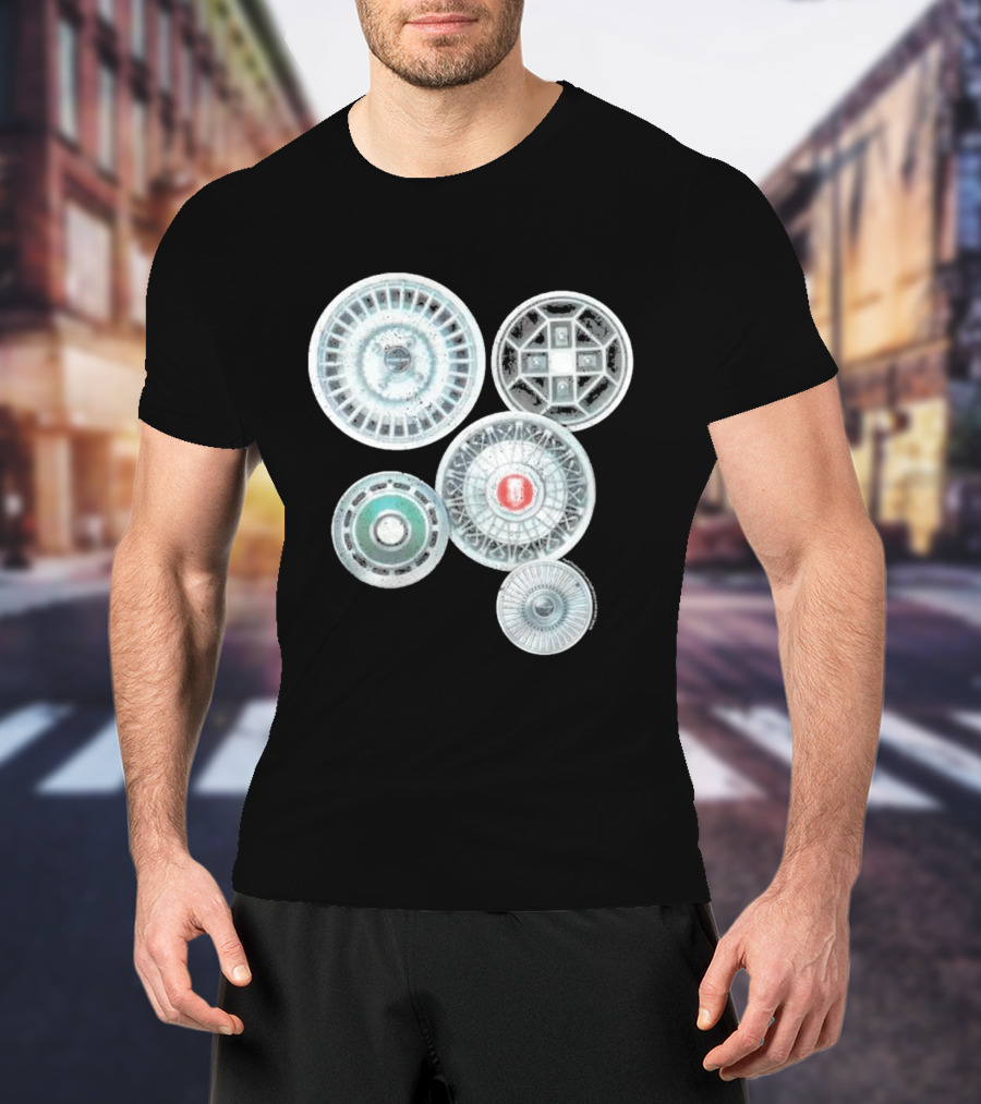 Vintage Ford Hubcaps Collection Classic Car Enthusiast Retro Wheels T-Shirt
