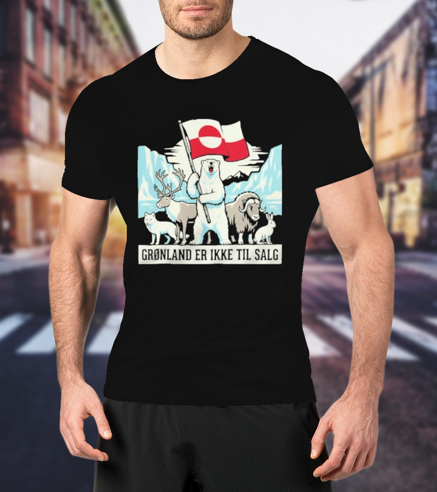 Grønland Er Ikke Til Salg Polar Bear Flag Reindeer Musk Ox Arctic Wildlife T-Shirt