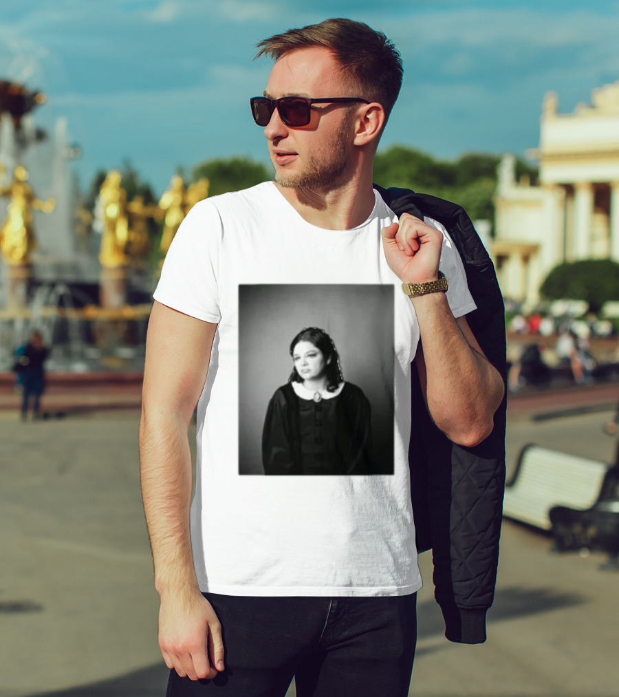 Broadway Merchandise Shop Store Oh Mary! Meg Crewneck Theater T-Shirt