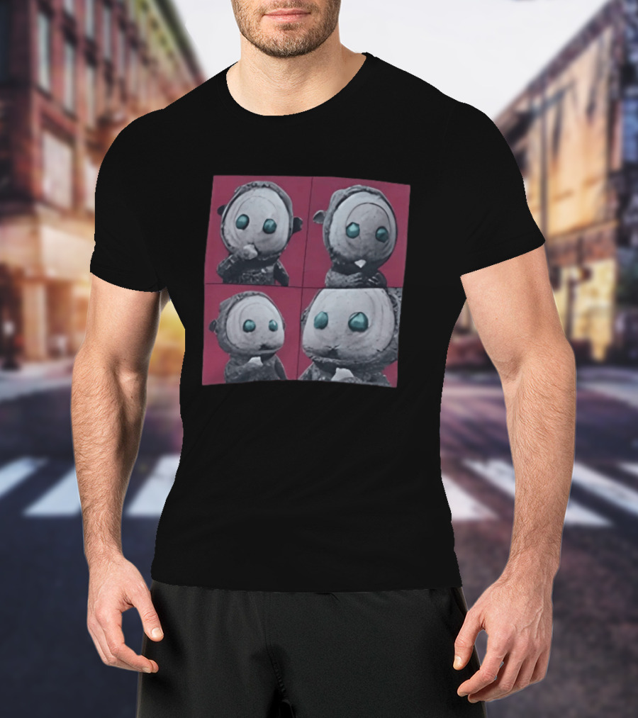 The East Palace Kkeomeoksali Cute Character Art Quadrant T-Shirt