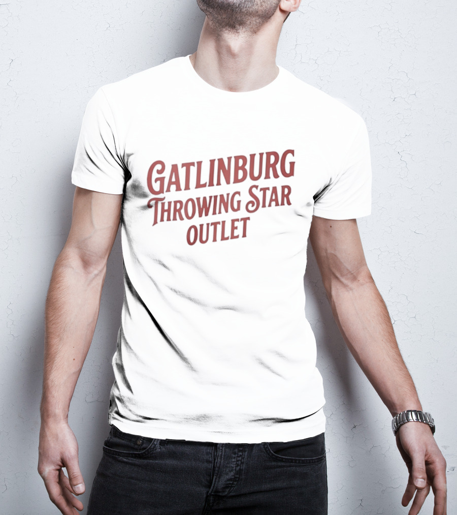 Gatlinburg Throwing Star Outlet Novelty T-Shirt
