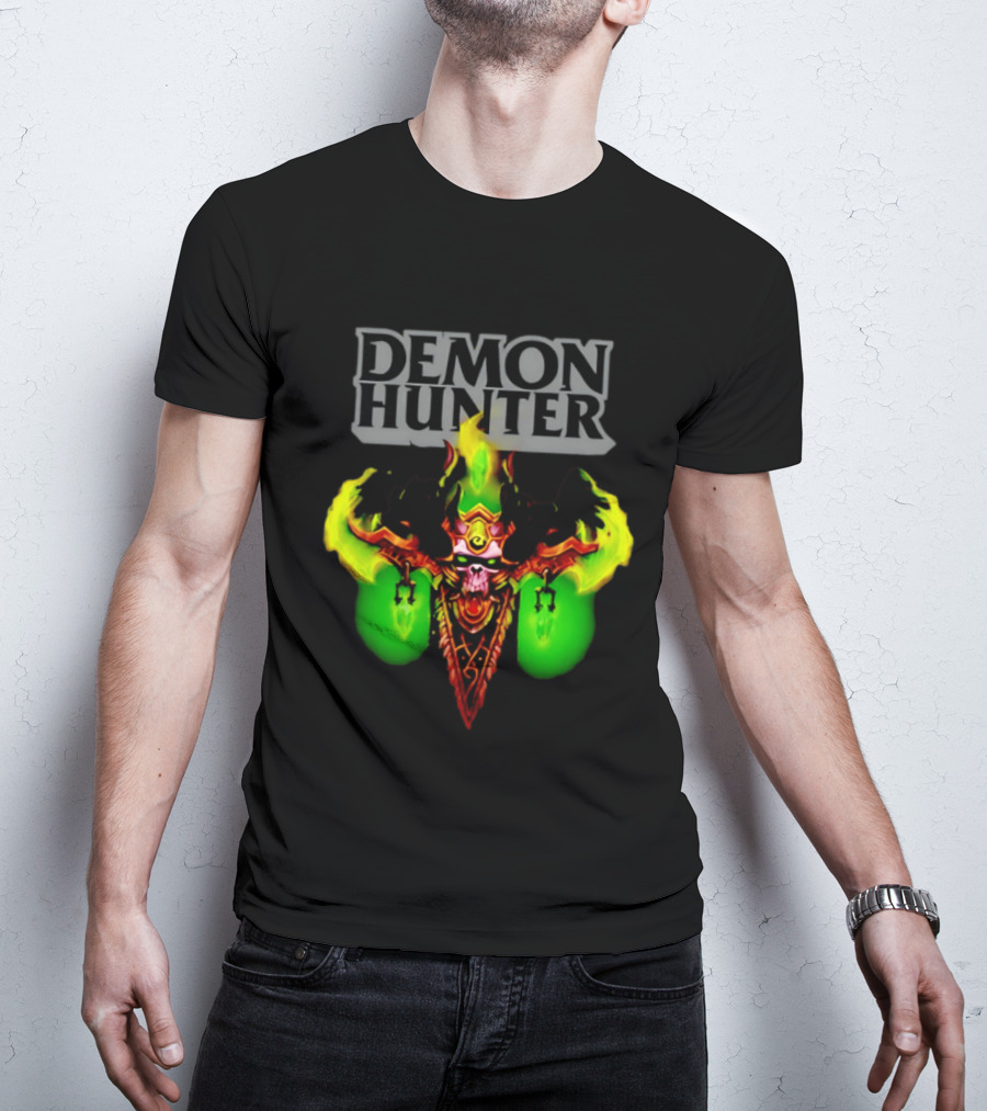 Demon Hunter Skull World Of Warcraft Emblem With Green Flame Accents T-Shirt